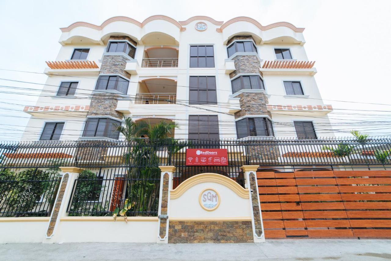 Hotel RedDoorz @ Q Abeto Street Mandurriao Iloilo City Exterior foto